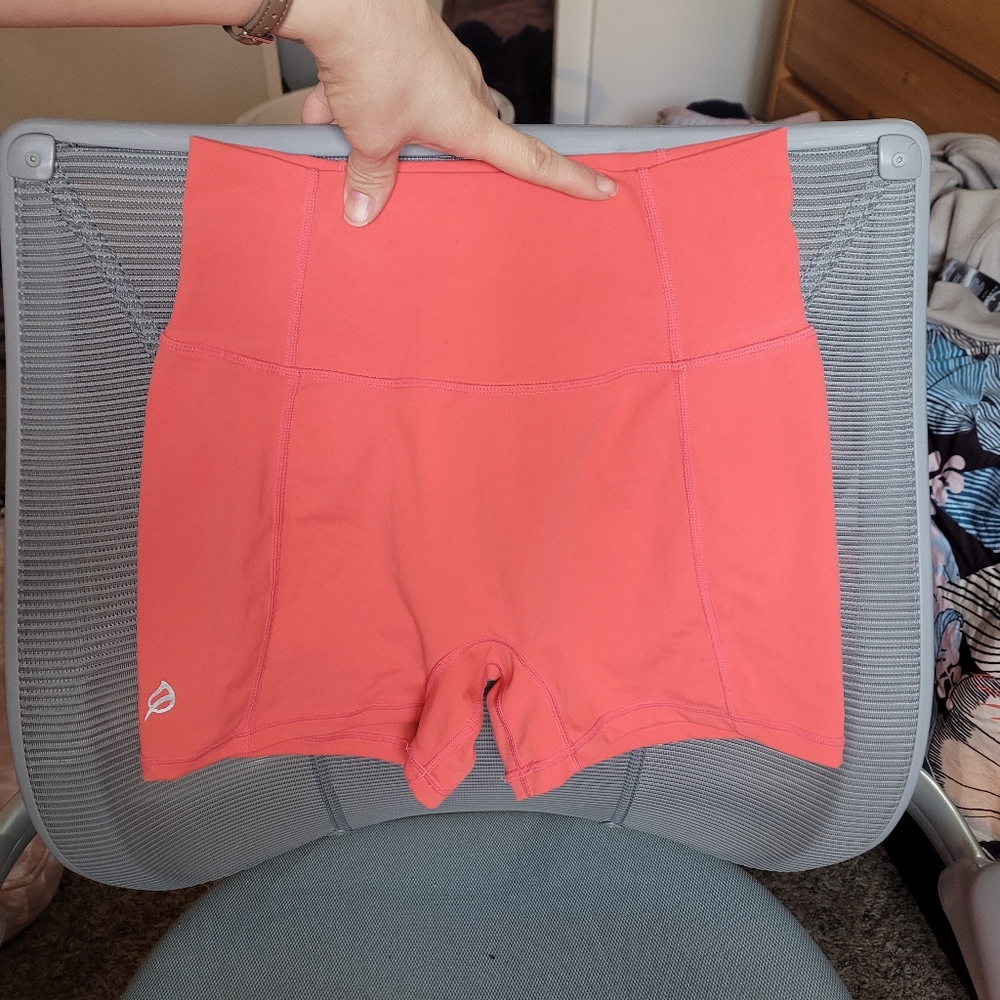 P'tula Yvette short 4inch